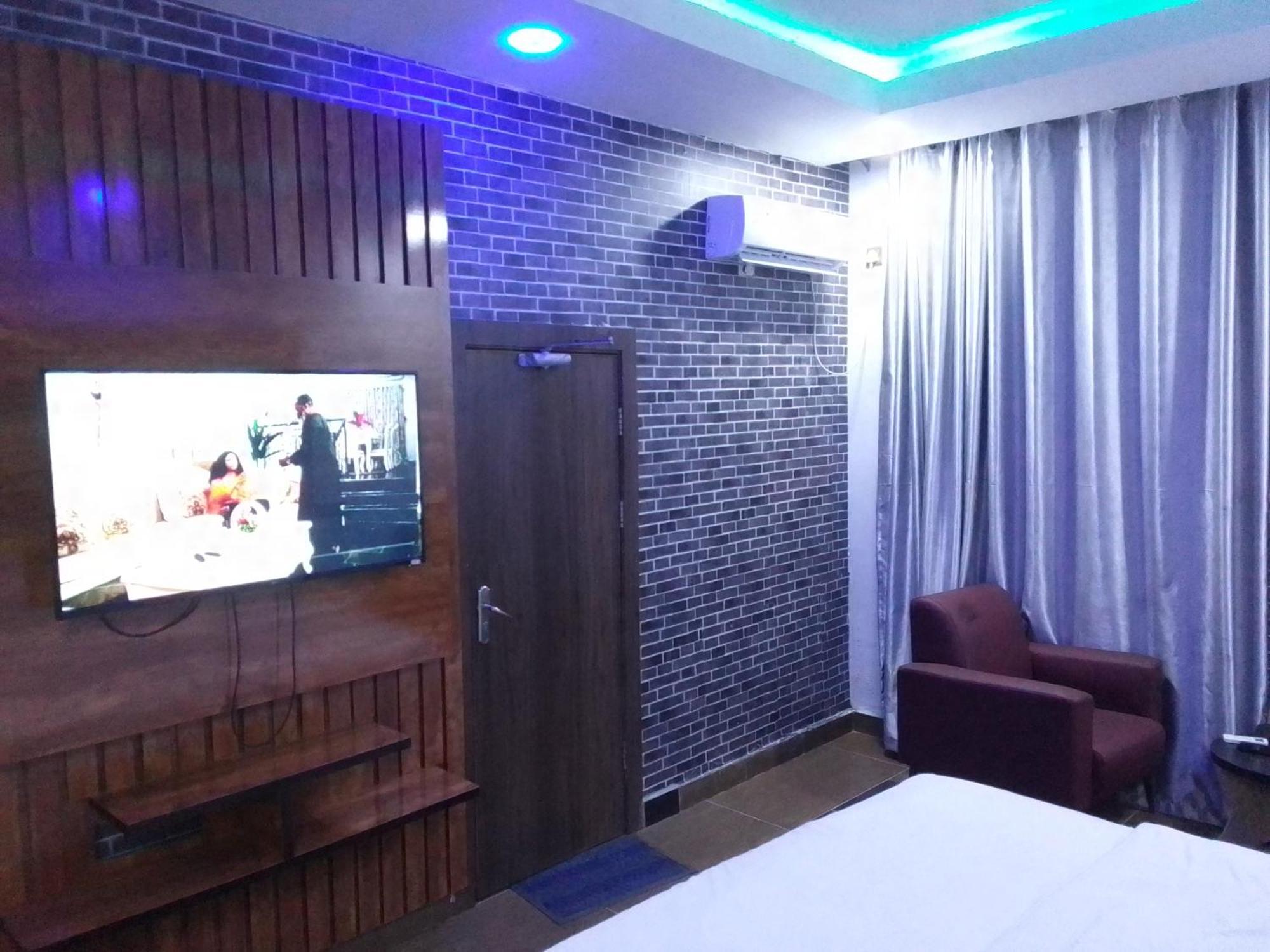 Hotel Exclusive Mansion Lekki Phase 1 Ilado Esterno foto